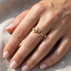 Whale Shark Solid Gold Wrap Ring GRI2556