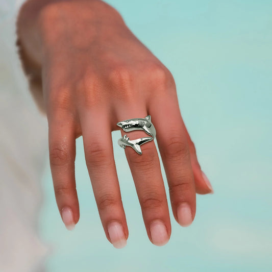 The Great White Shark Sterling Silver Wrap Ring – A Bold Statement of Power and Elegance