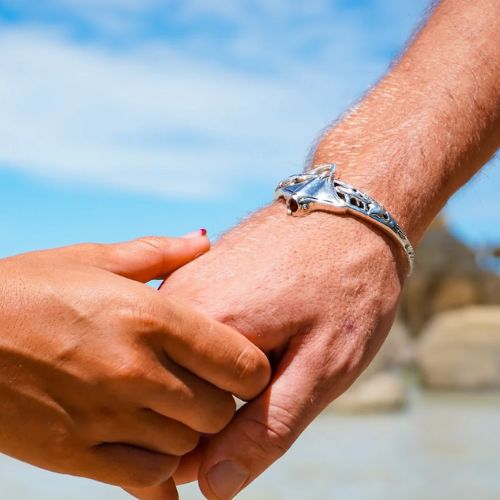 Discover the Beauty of Sterling Silver Bracelets