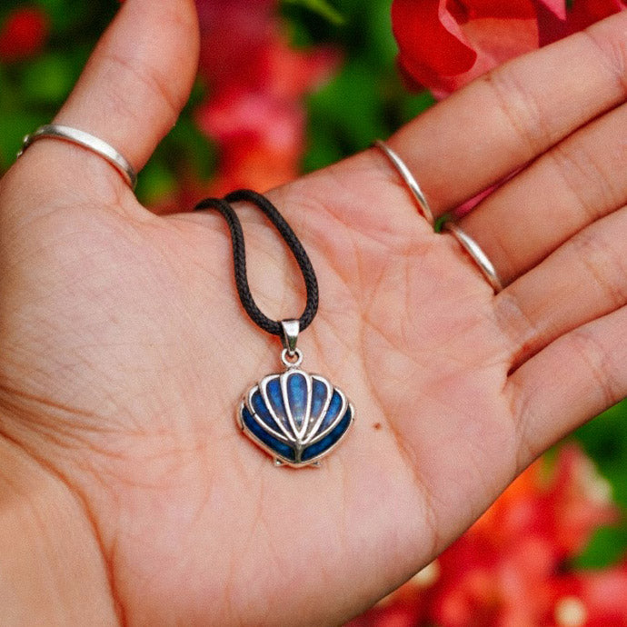 Sea Shell Sterling Silver Pendant with Inlay TPD6309