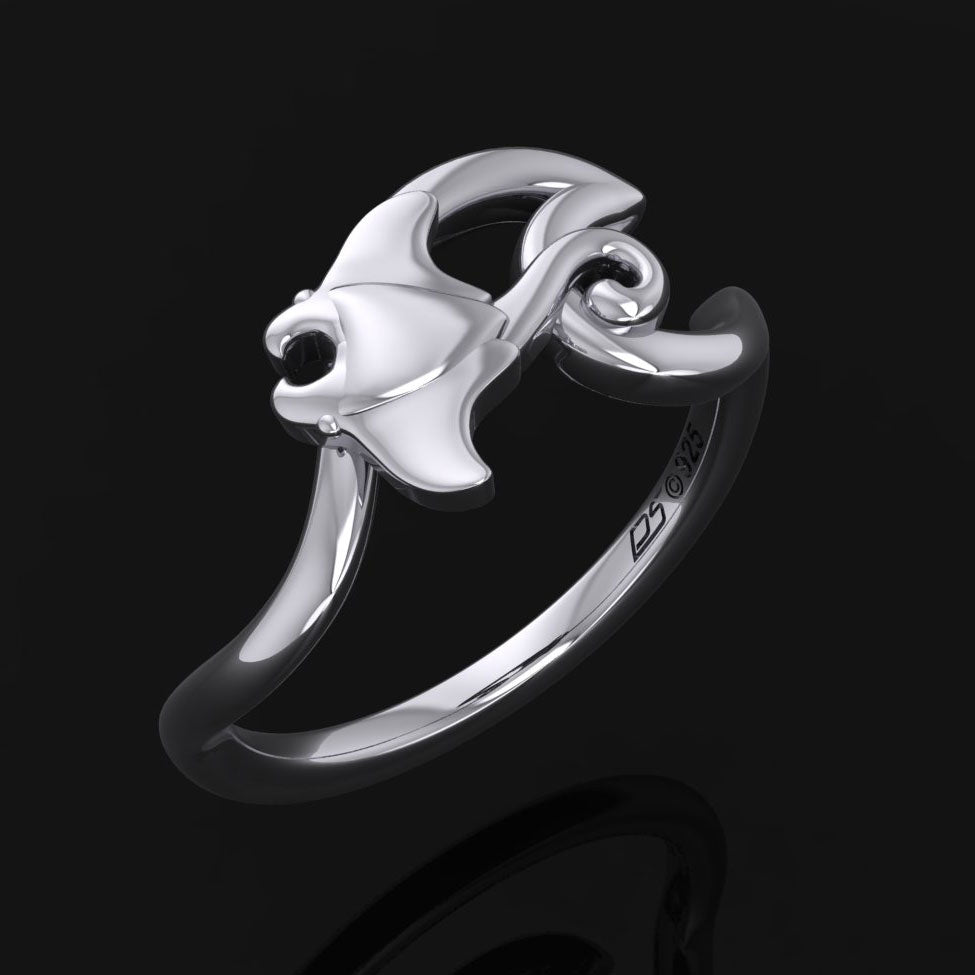 Manta Ray With Wave Silver Ring TRI2432