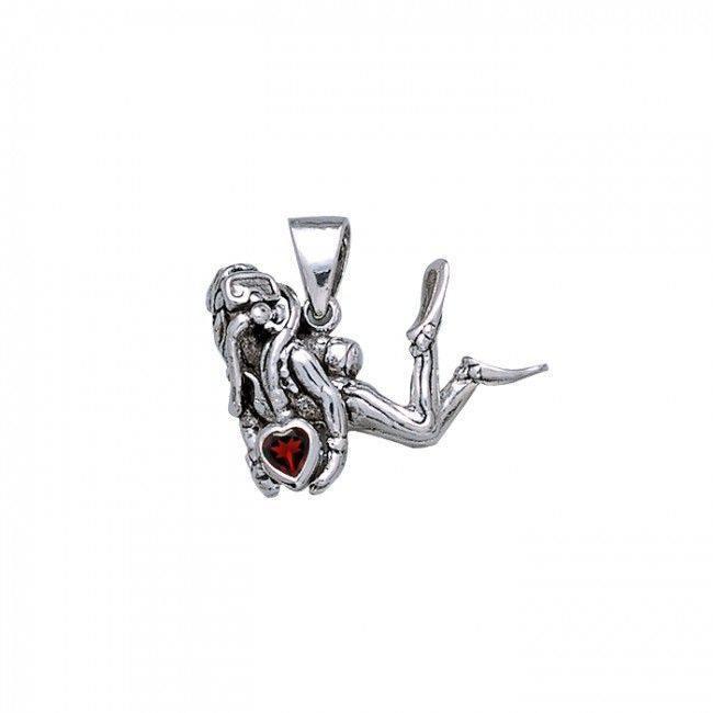 Diver Pendant TP2690